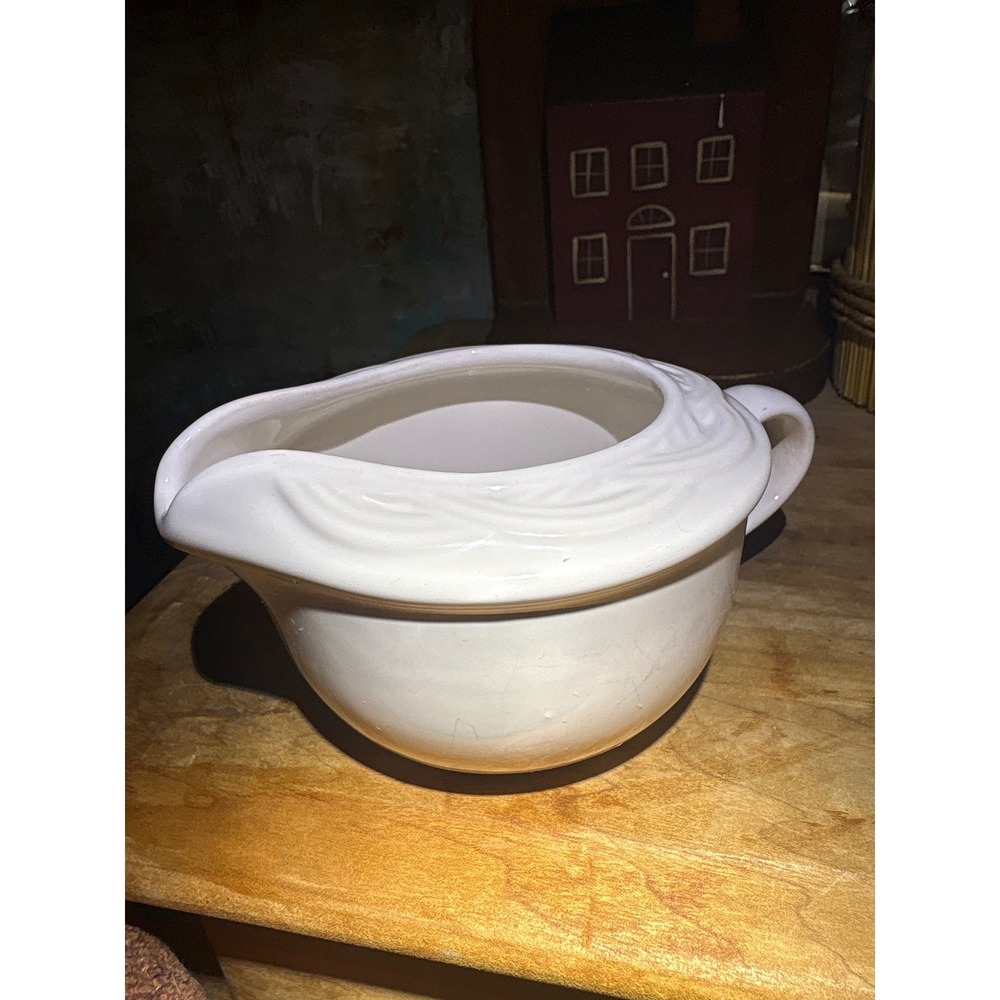 Pfaltzgraff Filigree White Stoneware Gravy Boat USA Embossed Scroll Pattern
